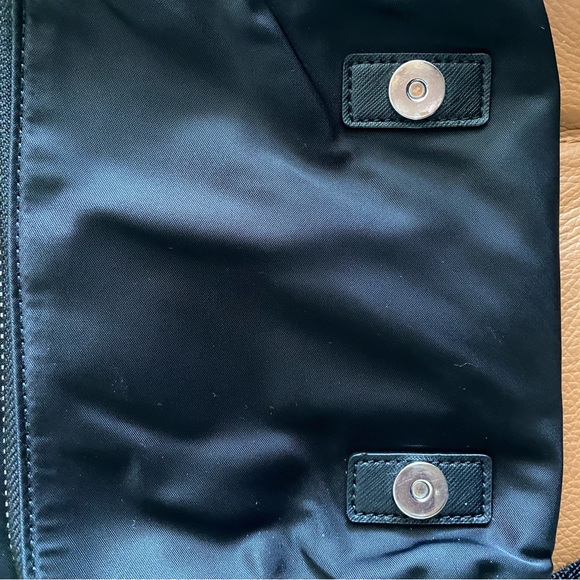 tory burch messenger bag - Picture 6 of 6